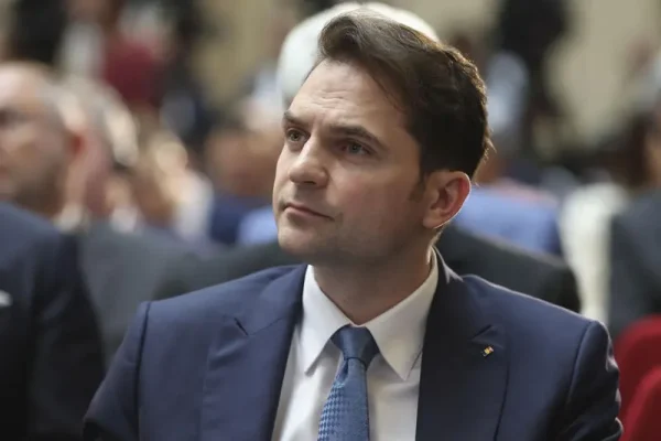 Plafonarea prețurilor la energie ar putea continua și după 2025, anunță ministrul Burduja